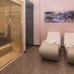 zona relax, bio sauna e doccia - centro benessere eden